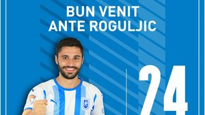 Ante Roguljic, prezentat la Universitatea Craiova: „Cel mai scump transfer al unui junior din Croația!”. Pe ce post evoluează fostul jucător al lui Ajax Amsterdam