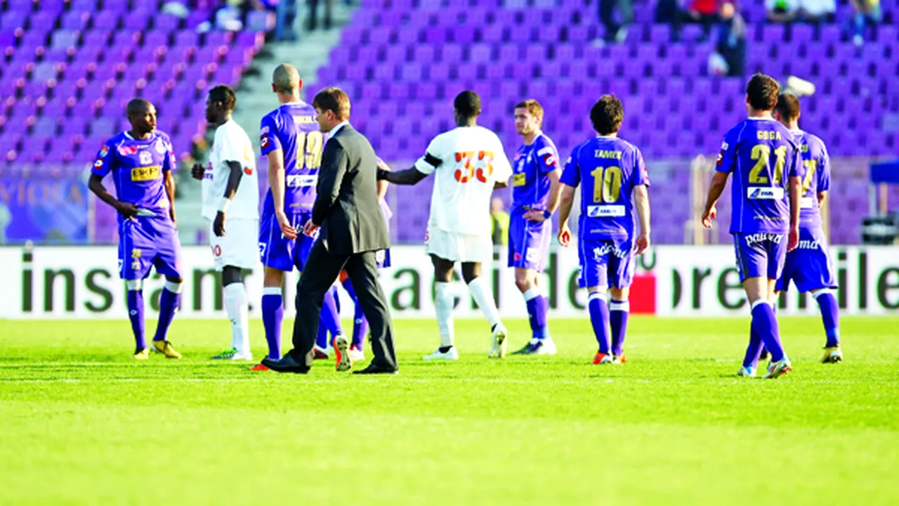 T.oți A.nti S.andu!** La amicalul FC Bihor - Poli, fanii ambelor echipe l-au înjurat pe șeful FRF