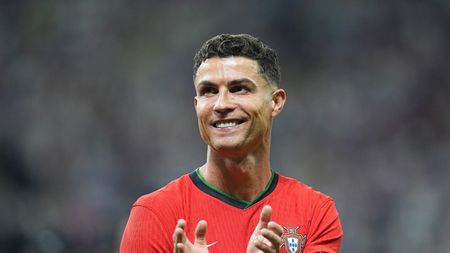 „Un român are o avere de trei ori mai mare decât Cristiano Ronaldo şi nici nu ați auzit de el”. Englezii au amuțit când au aflat cât de bogat e "necunoscutul de la Bucureşti"