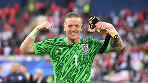 L-au prins cu fițuica pe bidonul de apă! Portarul Angliei a apărat lovitura de departajare decisivă cu Elveția datorită indicațiilor secrete: „La Akanji sari în stânga!”