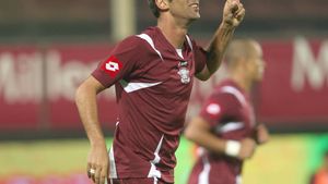 Pentru prima dată în istoria Ligii I golgeterul turului e străin!