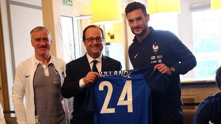 FOTO | Joacă și Hollande cu noi? Declarație dată după vizita în cantonamentul naționalei Franței: "Trebuie să evoluez pe toate posturile"