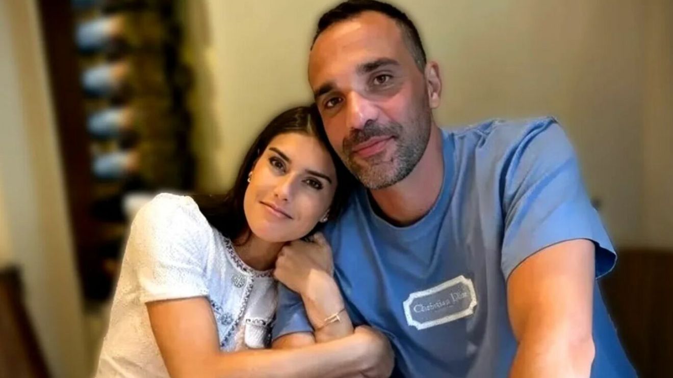 Lovitură de teatru în despărțirea dintre Sorana Cîrstea și fiul lui Ion Țiriac. Jucătoarea ar fi anunțat de la Cluj separarea, într-un mesaj „codificat”