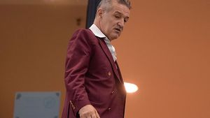 Becali oferă 500.000 de euro pentru un fundaș a cărui cotă de piață este de 1,5 milioane: "Are o vârstă și nu mai pot să-l vând!"