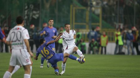 Cine îl  fură pe Bozo? **"Un club din Liga I dorește să-l transfere"