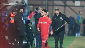 Deian Sorescu, pe picior de plecare? Gigi Becali e nemulțumit de internaționalul român. „Dacă ai emoții, stai, tată, că intră Crețu!” Ce așteptări are de la fundașul lui FCSB