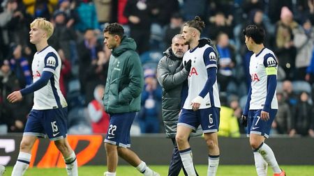 Legenda Barcelonei, şanse mari să fie noul antrenor al lui Radu Drăguşin. Demiterea lui Ange Postecoglou e iminentă la Tottenham Hotspur