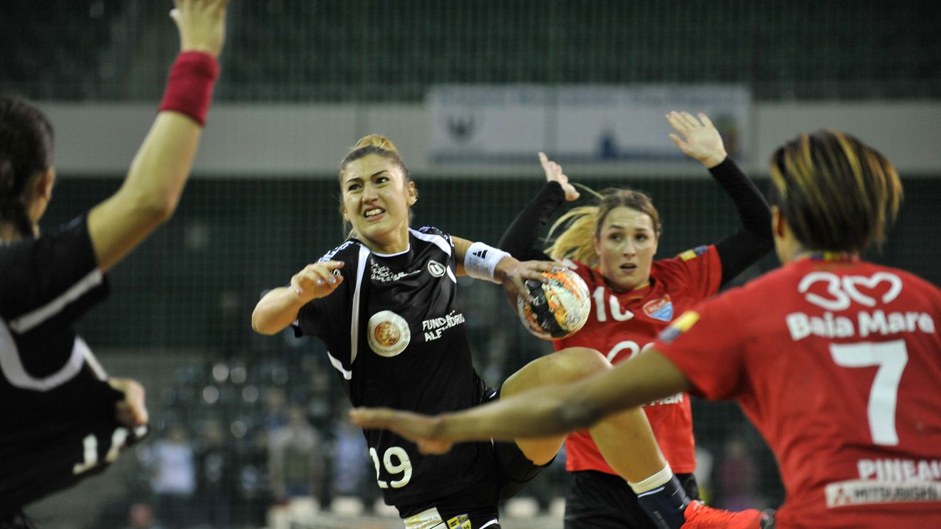Transferul Laurei Popa la Dinamo București este contestat de Dumitru Muși, antrenorul Unirii Slobozia. "Se fac niște concesii, abuzuri, greu de acceptat!". Ce spune regulamentul FR de Handbal
