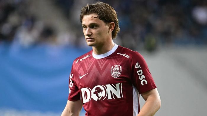 CFR Cluj vinde tot! Lorenzo Biliboc are două oferte din străinătate și îi poate aduce un profit astronomic lui Nelu Varga