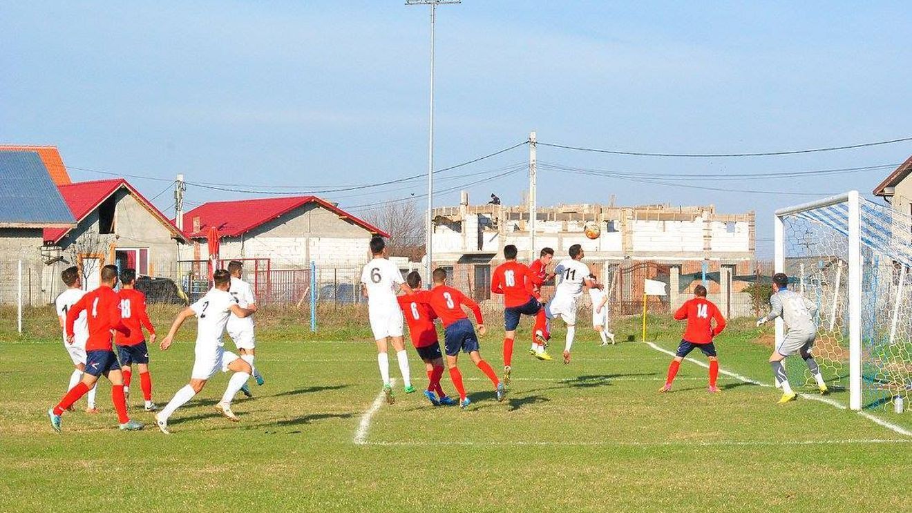 Scor astronomic în România! Satelitul Concordiei a câștigat cu 17-0 meciul cu Urban Titu. Explicațiile dezastrului: "Nu am întâlnit așa ceva!" / "Mai bine luăm 15, 17, 20, dar respectăm competiția"