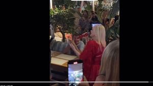 Loredana Groza i-a dansat și i-a cântat la masă lui Gică Hagi sub privirile soției acestuia