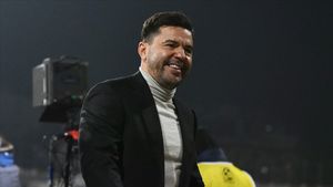 Vin milioanele de dolari pentru Cosmin Contra. A semnat cu arabii pe un salariu imens, deși nu ia nici jumătate din cât primește Cosmin Olăroiu