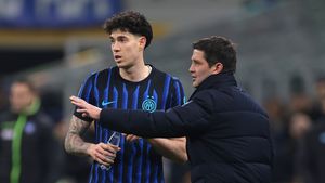 Veste bombă pentru Chivu după ce a luat titlul! Ce se întâmplă cu titularul de la Inter dorit la Barcelona: „Asta vrea!”