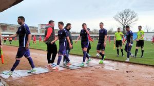 A ratat calificarea la barajul de promovare în Liga 2 și riscă desființarea. Primarul pare că a decis soarta echipei: ”Voi lua măsuri de desființare cât mai repede. Mă sună cetățenii și îmi este teamă să mai răspund la telefon”