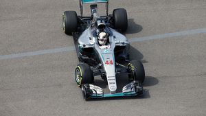 Lewis Hamilton a câștigat Marele Premiu al Principatului Monaco. Britanicul, la prima victorie în acest sezon. Cursă modestă pentru Rosberg