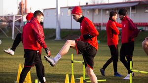 UTA Arad și-a încheiat vacanța, Laszlo Balint numără orele până își primește transferurile: „Concurență mare, bătălia este destul de dură”