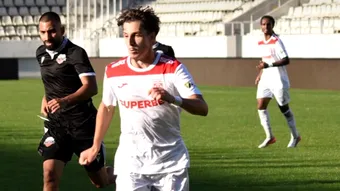 CS Dinamo, egală cu un lider surpriză din Liga 3, într-un amical disputat pe arena Arcul de Triumf!
