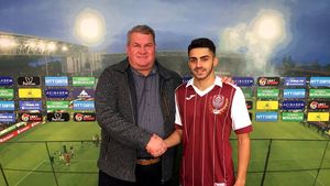 Poză degeaba? Timișoara reclamă la TAS legitimarea lui Mailat la CFR. "A fost declarat eronat liber de contract. Aveam ofertă de la FCSB. Dacă îl vrea, Clujul să ne plătească 1.000.000 de euro!"