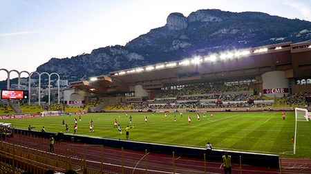 Un club legendar din Europa își pregătește revenirea în forță!** Un miliardar rus e gata să facă transferul cu care va uimi lumea fotbalului