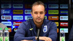 Remiza care-l nemulțumește. Cum a descris Corneliu Papură rezultatul, 0-0, cu Honved: "Păcat, neinspirați în fața porții"