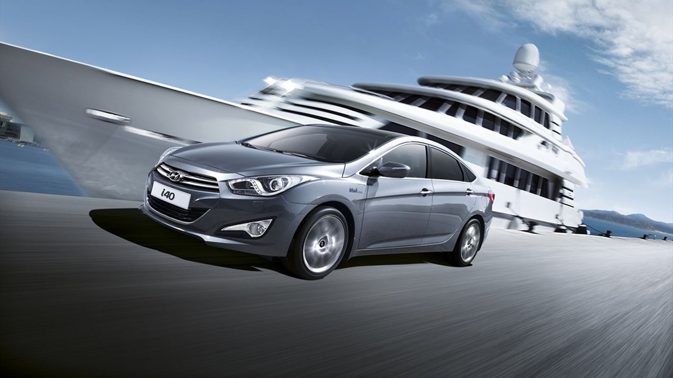 REVOLUȚIA e aici!** FOTO Noul Hyundai i40 este disponibil în România