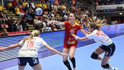 🚨 România – Danemarca, a doua semifinală a turneului Final Four EHF Euro Cup Finals de la București. Avantaj consistent pe tabela de marcaj