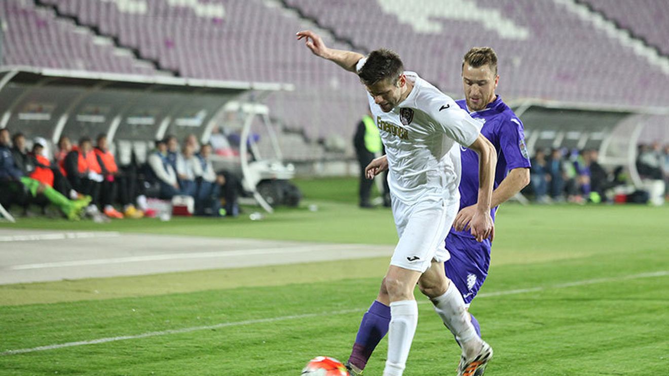  ACS Poli  - CFR Cluj 2-2. Scenariu incredibil la Timișoara: CFR a egalat în 10 oameni! Camora și Petrucci au marcat în minutele 90+1, respectiv 90+4