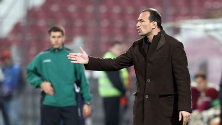 "Gâlcă e adeptul răbdării, Reghecampf era mai autoritar". Viziunea lui Ionuț Badea asupra noii edițiii de campionat