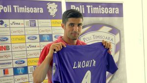 OFICIAL | Srgian Luchin a fost prezentat oficial la ACS Poli! Fostul stelist revine la Timișoara după patru ani