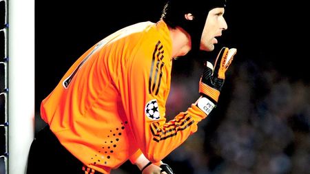 Presa din Anglia: "Cech, îți mulțumim pentru acest punct!"