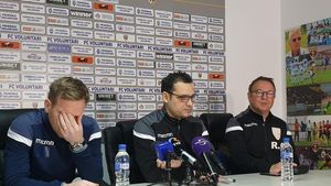 Mihai Teja a fost prezentat la FC Voluntari. "E o provocare, noi nu suntem Steaua 2"