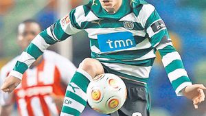 CFR, aproape să le dea MAT granzilor din Liga I cu un super transfer!** Oficialii clujeni au ajuns la un acord cu Sporting pentru un "CREIER" de 2,5 milioane de euro