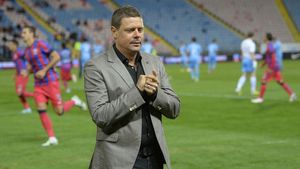 Selymes îi motivează pe gălățeni înaintea meciului cu Steaua: "Vreau să și jucăm, nu doar să alergăm după minge". Cernat și-a propus trei puncte