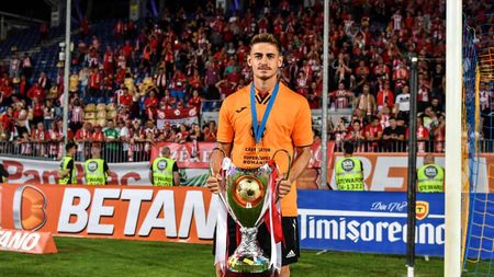 Povestea emoționantă a fotbalistului Rareș Ispas. În copilărie a făcut naveta zilnic, timp de 5 ani, 100 de kilometri dus-întors, pentru a juca fotbal la CFR Cluj, iar la 12 ani a rămas fără tată | SPECIAL