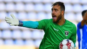 Viitorul blochează revenirea lui Cojocaru la FCSB: „Niciodată Gică Hagi nu o să îl lase liber de contract!” | EXCLUSIV