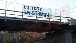 FOTO** Fanii timișoreni au împânzit orașul cu mesaje: 'Cu toții la meci'