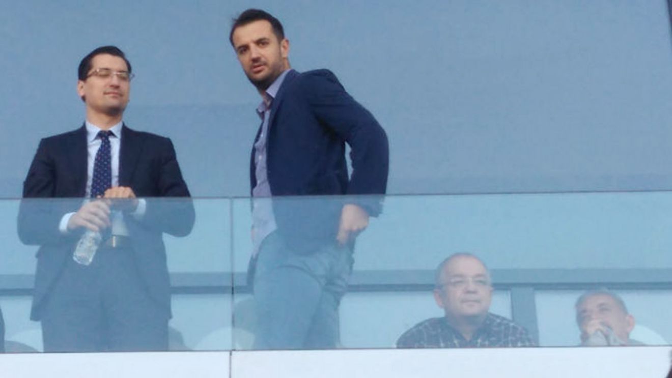 Președintele lui „U” Cluj tocmai a încheiat negocierile cu primul antrenor dorit în locul lui Eugen Neagoe! Ce s-a decis în cursul acestei zile | EXCLUSIV