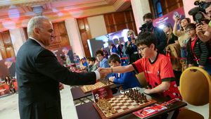 Garry Kasparov a deschis, la București, turneul Grand Chess Tour 2023: 10 dintre cei mai mari șahiști ai lumii se confruntă în Capitală