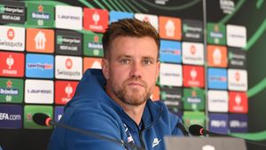 Replică devastatoare a lui Mihai Pintilii pentru Dan Șucu în scandalul blaturilor din Superliga! I-a reamintit patronului Rapidului despre un meci cu cântec al giuleștenilor, de care toată lumea a spus că a fost cel puțin ciudat