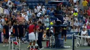 VIDEO INCREDIBIL!** Și-a dat șortul jos chiar pe teren, dar nu avea nimic pe dedesubt!