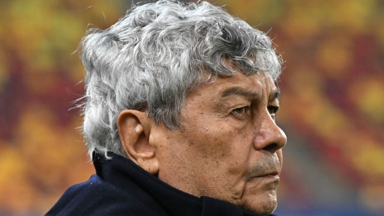 Mircea Lucescu, supărat pe decizia FRF. Selecționerul României, furios pe efortul pe care a trebuit să-l depună în noaptea de după meciul cu San Marino: "Nu e normal la vârsta mea". EXCLUSIV