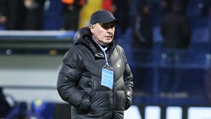 Gică Hagi n-a mai suportat și a făcut scandal împotriva arbitrilor: „Am avut două penalty-uri”