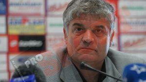 Andone, despre cazul Varga-Bălan:** "Cum să le iei legitimațiile? Ce lege e asta?"