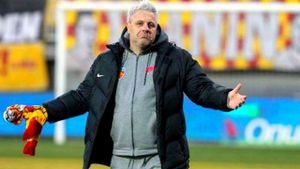 Fabulos! Cum a intermediat Șumudică un transfer la FCSB: „Chiar Șumi mi-a spus să merg la Steaua, că va fi mult mai bine” | VIDEO EXCLUSIV ProSport Live