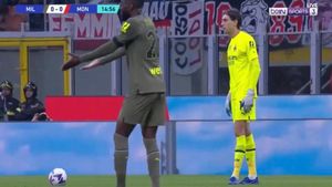 „Tătă-GOL” a contribuit decisiv la reușita celor de la AC Milan! Asist de excepție dat de către portarul român | VIDEO