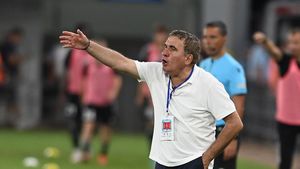 Gică Hagi, criticat dur de un mare antrenor român: „Ferească Dumnezeu! I-am zis să urce în tribună, e în universul lui” | VIDEO EXCLUSIV ProSport Live