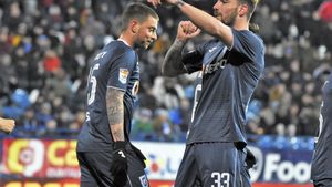 Craiova, dezgolită în apărare! Pe ce fundaşi se mai poate baza Papură în acest sezon