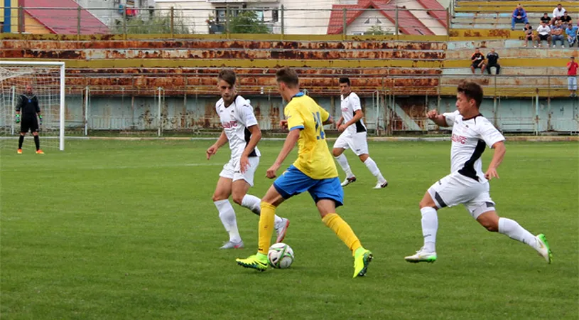 Flacăra Moreni a câștigat duelul orgoliilor locale cu FC Aninoasa.** Echipa lui Gabi Paraschiv a urcat pe podium