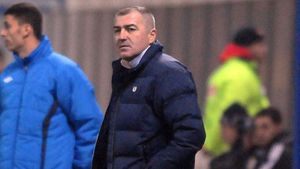 Secunzii la apel.** Staff-ul lui Petre Grigoraș se ocupă de pregătire până vine alt antrenor