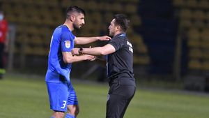 Ilie Poenaru a ratat transferul lui Florin Achim, dar o laudă pe FCSB pentru această mutare. „E șansa lui! Asta este satisfacția mea cea mai mare!”